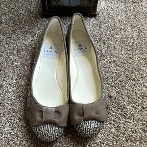 Lanvin Women's Taupe Ballet Flats size 23 Japan / size 6 US